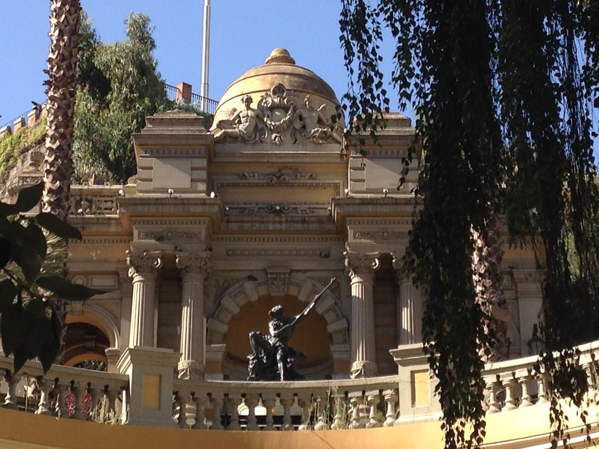 Azzai Bellas Artes Santiago Exterior photo