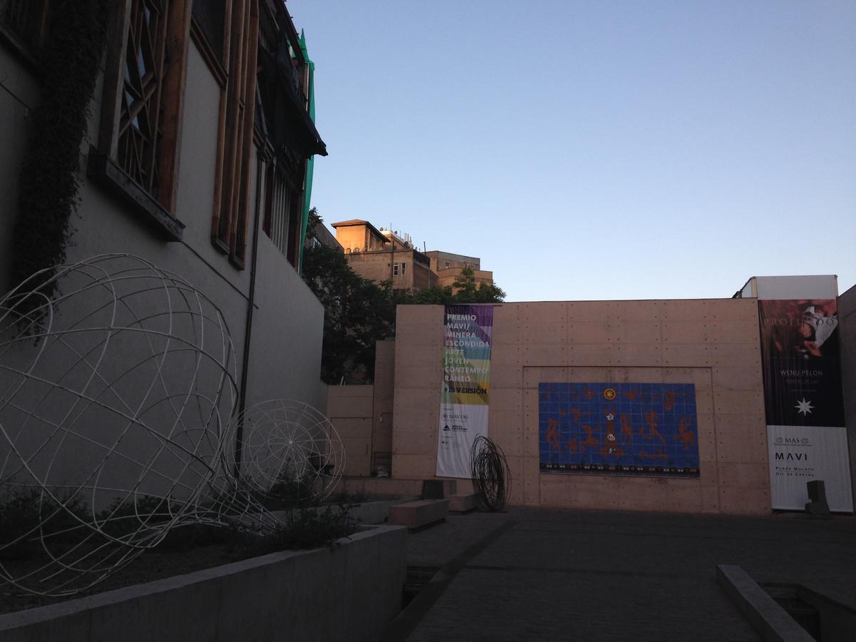 Azzai Bellas Artes Santiago Exterior photo