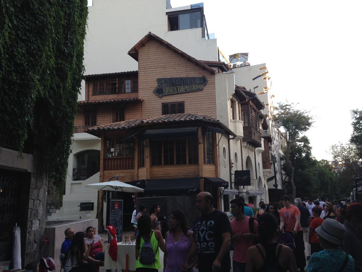 Azzai Bellas Artes Santiago Exterior photo