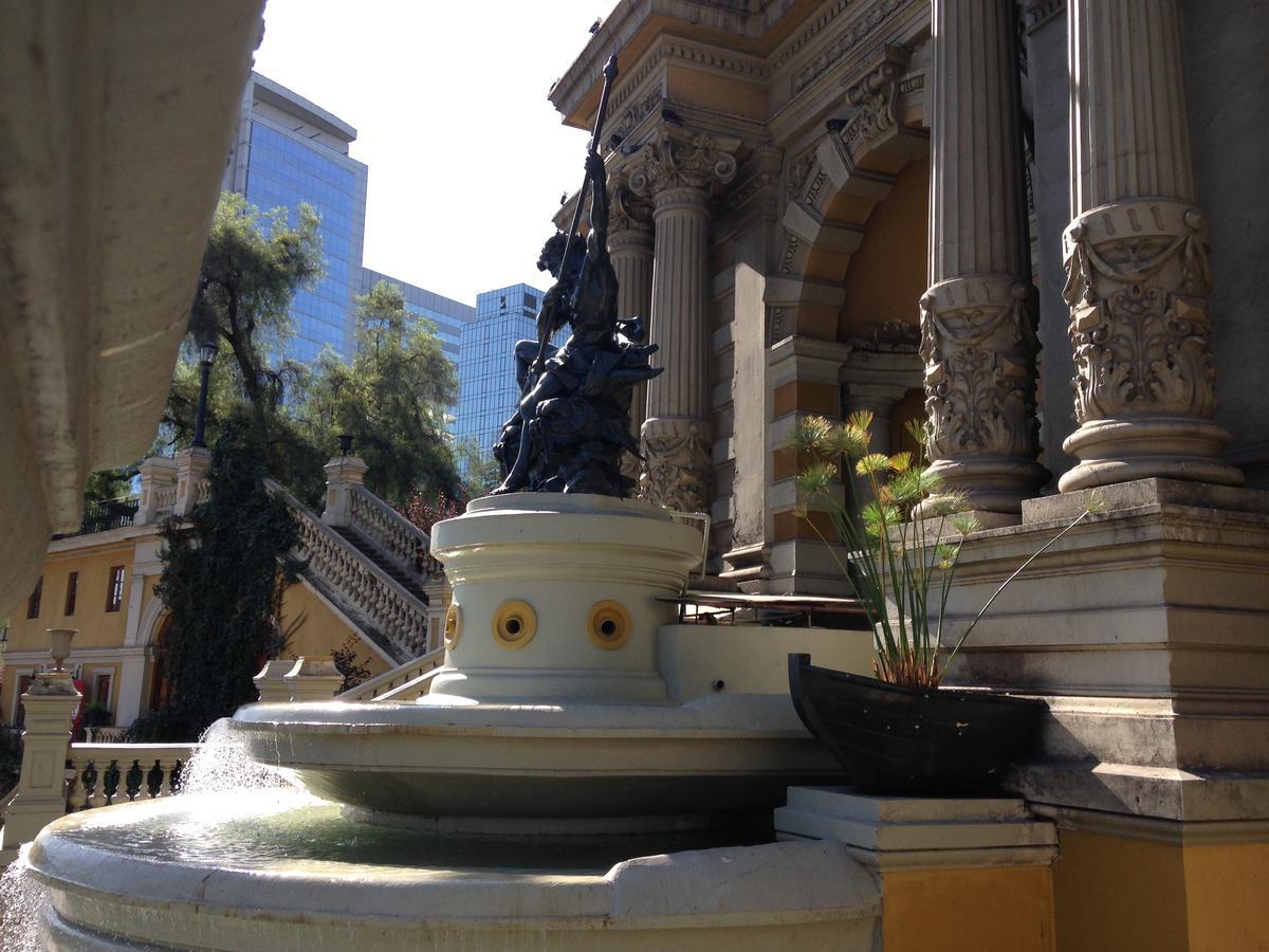 Azzai Bellas Artes Santiago Exterior photo