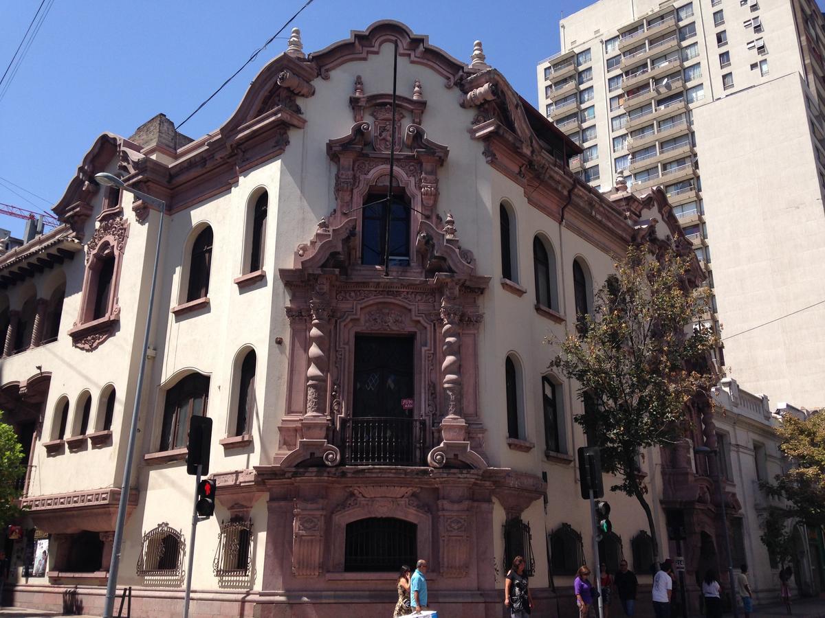 Azzai Bellas Artes Santiago Exterior photo
